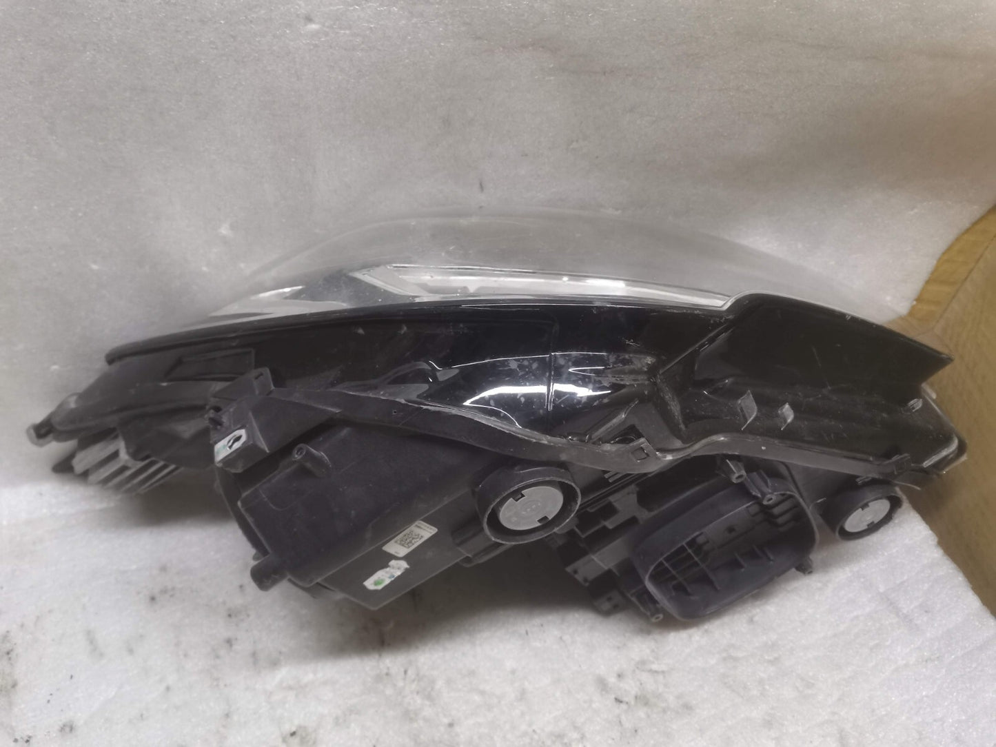 VAUXHALL CROSSLAND X 2017-2021 DRIVER SIDE HALOGEN HEADLIGHT 13467970 vxcr69