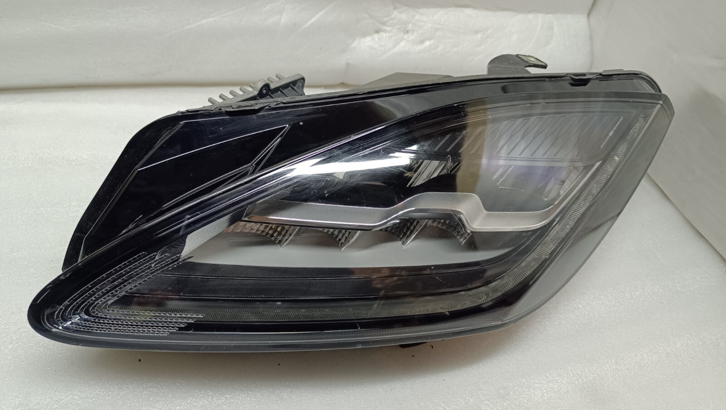 JAGUAR E PACE X540 LEFT SIDE PASSENGER HEADLIGHT J9C313W030DC j76