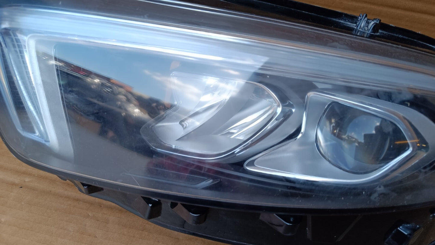 MERCEDES-BENZ W177 A-CLASS PASSENGER SIDE HEADLIGHT A1779064903 2018-2022 m109
