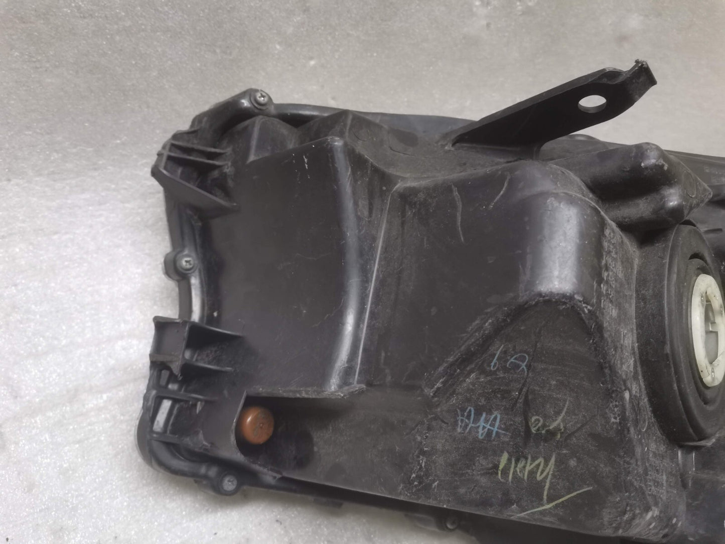 TOYOTA HILUX 2015-2019 DRIVER SIDE RIGHT FULL LED XENON HEADLIGHT GENUINE tohi19