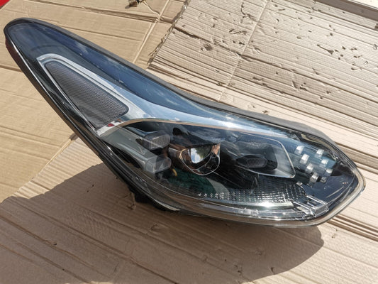 Kia Sportage MK4 2016 Front Right Side Headlight  F192102200 R kisp6