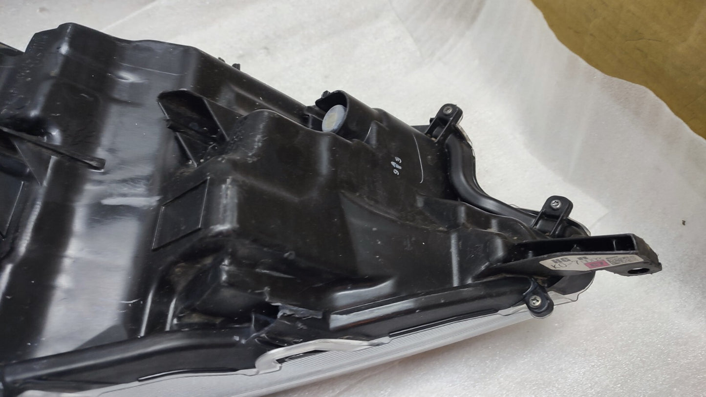 TOYOTA YARIS 2020 2021 2022 FULL LED PASSENGERSIDE N/S LEFT HEADLIGHT toya33