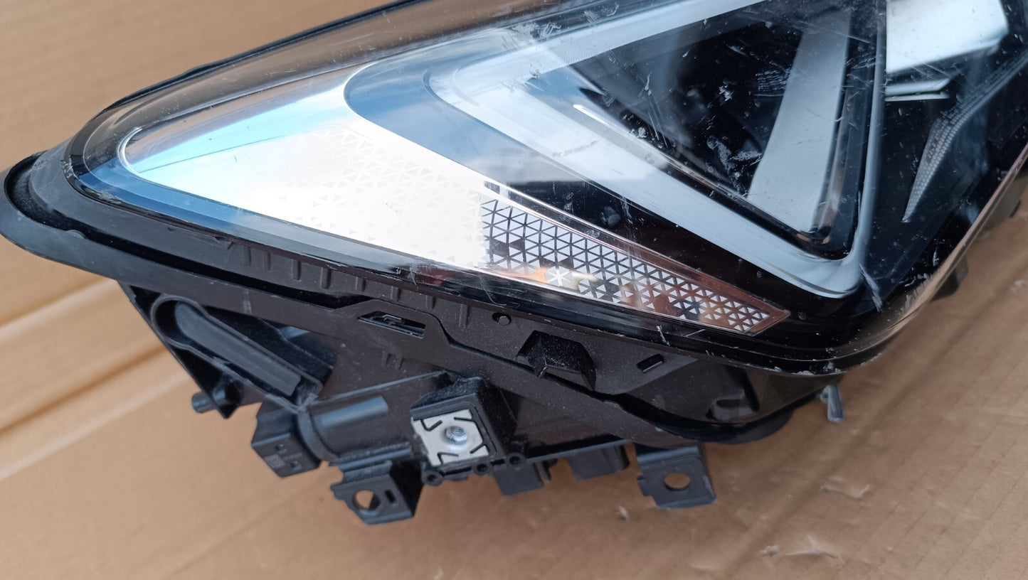 SEAT CUPRA FORMENTOR FR 2021 OFFSIDE DRIVER SIDE FRONT HEADLIGHT 5FH941008F se84