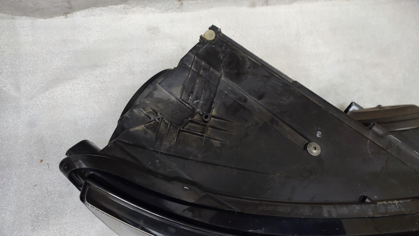 VOLKSWAGEN TIGUAN HEADLIGHT XENON FRONT RIGHT DRIVER SIDE R LINE MK1 vw142