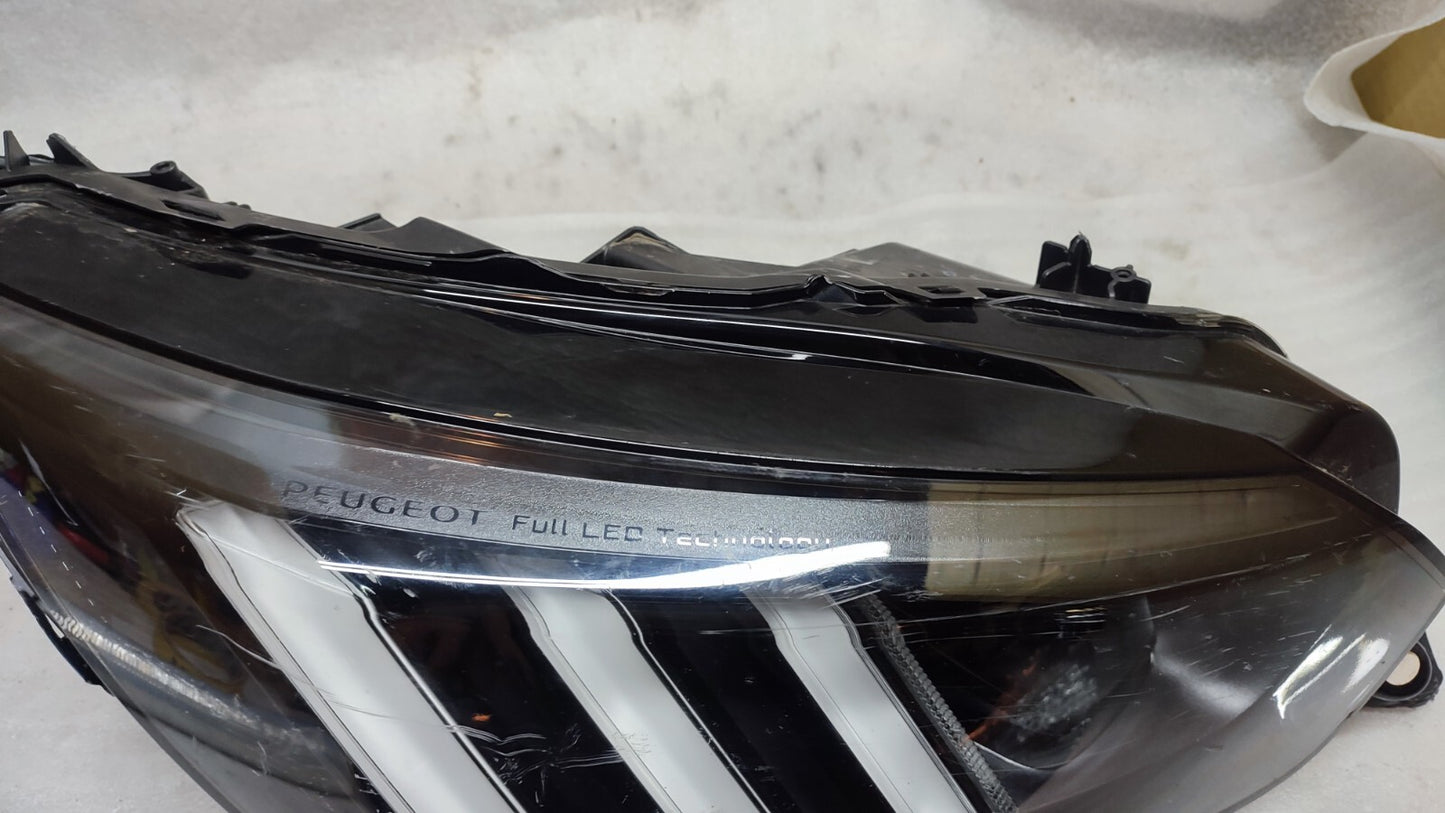 PEUGEOT 208 2019-2023 DRIVER SIDE LED HEADLIGHT GENUINE 9850177580 PSA63