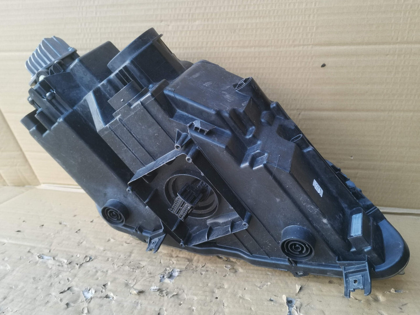 SEAT ATECA 2016-2024 GENUINE LED PASSENGER SIDE HEADLIGHT  577941007F seat63