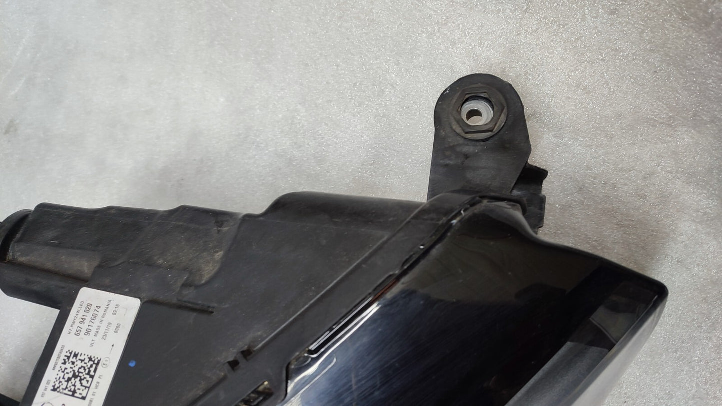 SKODA SCALA 2019-2022 GENUINE RIGHT DRIVER SIDE HEADLIGHT 657941020 sk83