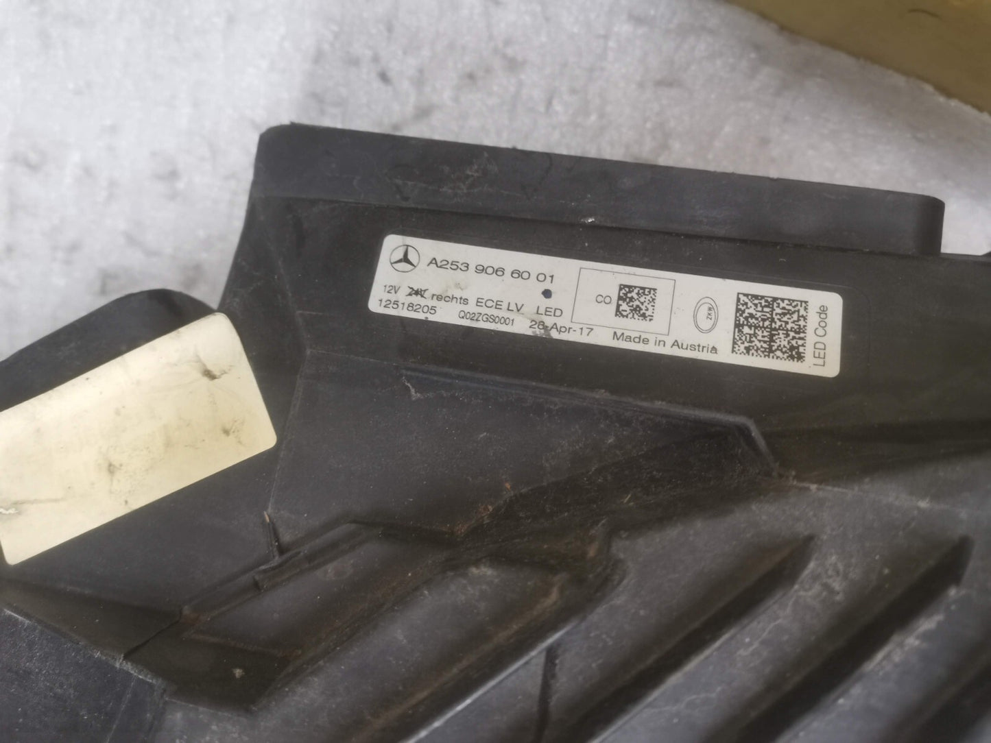 GENUINE MERCEDES GLC W253 DRIVER SIDE LED INTELLIGENT HEADLIGHT A2539066001 m65