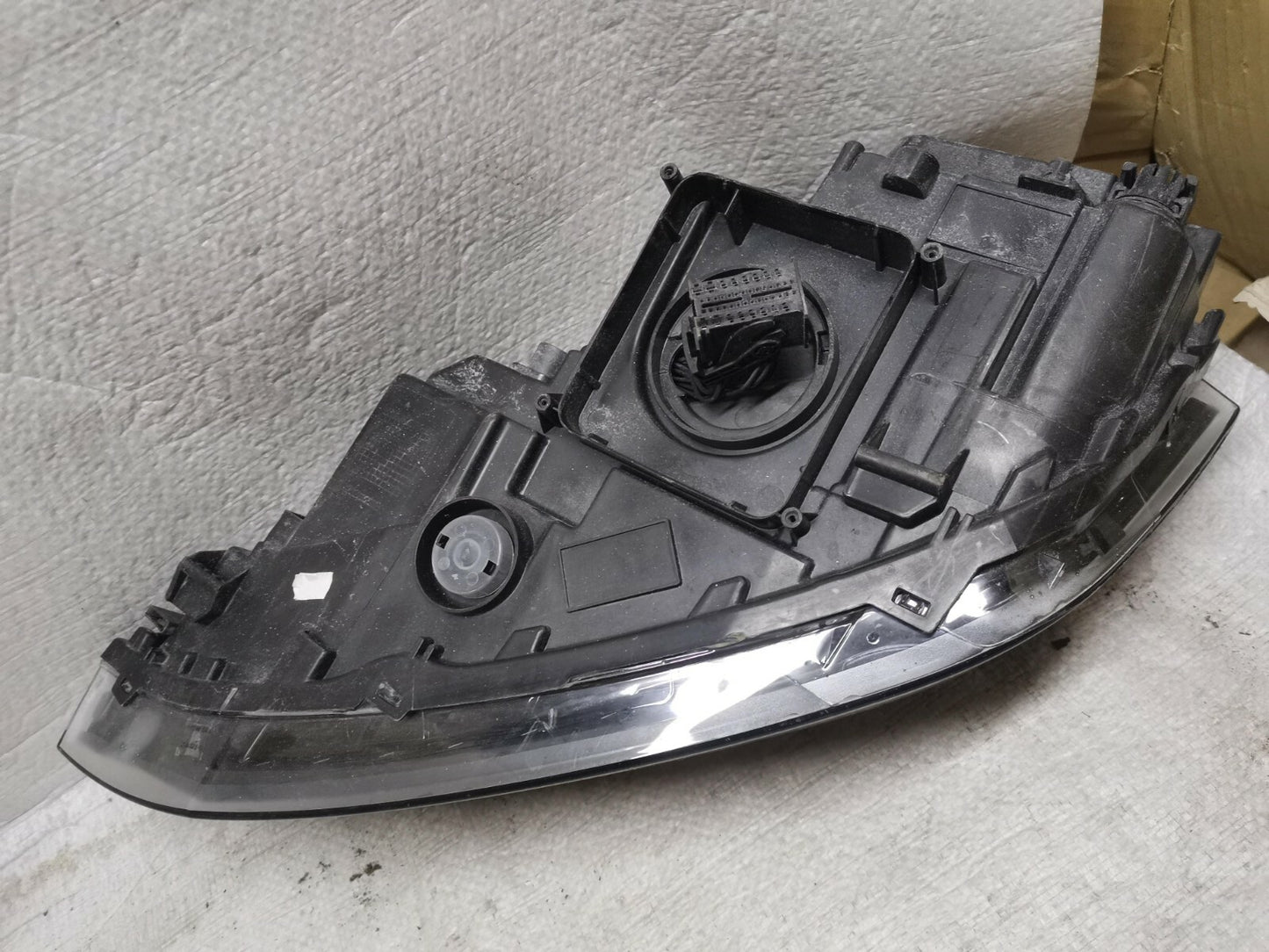 Volkswagen Polo 2g GTI LED Xenon Headlight Driver Side 2017+ 2g2941036J vwpolo63