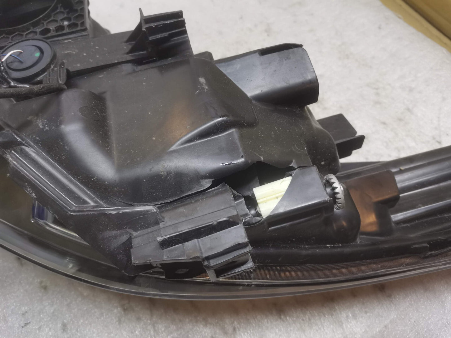 TOYOTA C-HR CHR 2021 2022 DRIVERS LED O/S HEADLIGHT 81150-F4290-00 to16