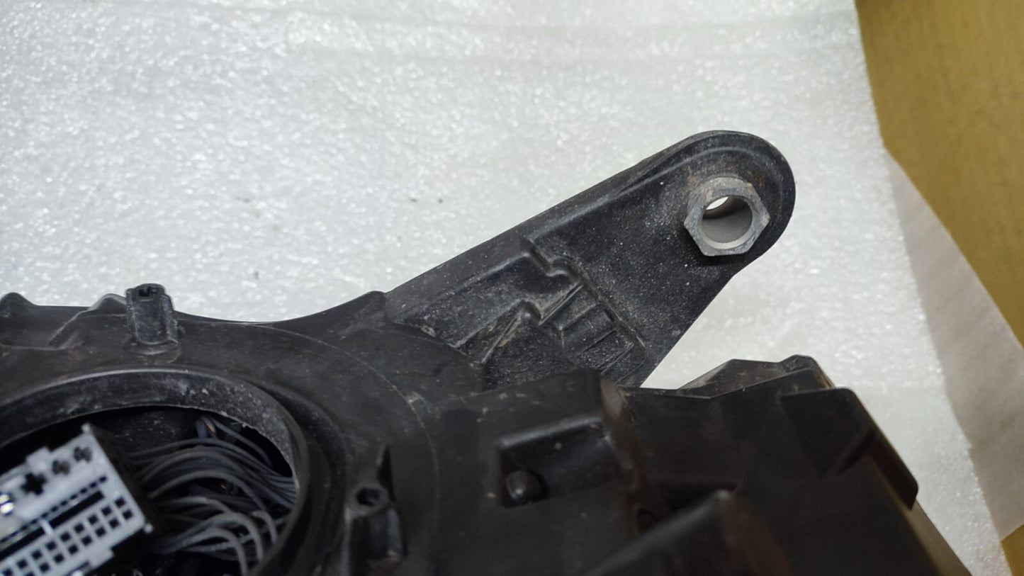 SKODA SUPERB LED HEADLAMP LEFT  FACELIFT MK3  2019-2023 3V2941015D sk93