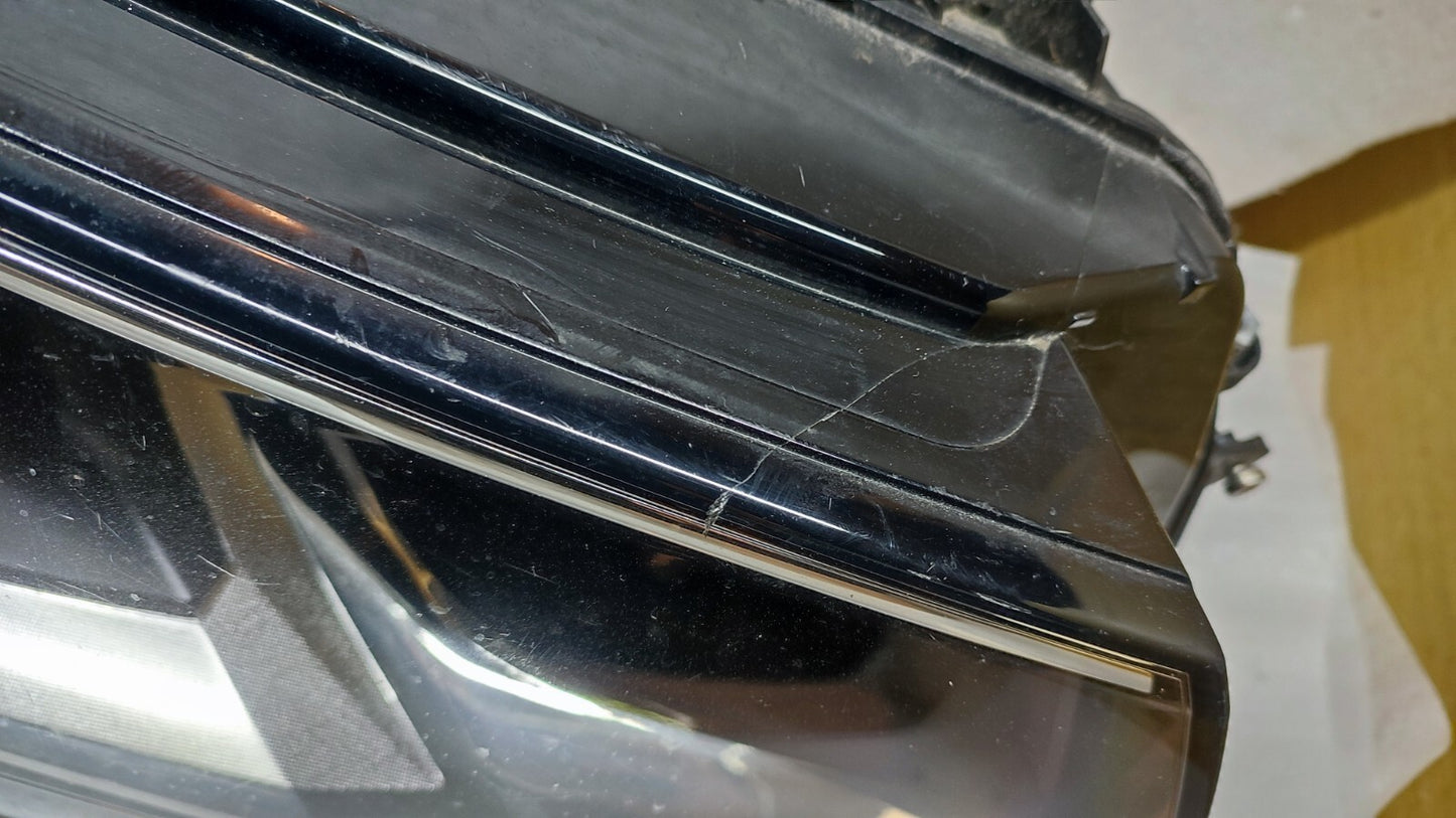 VOLKSWAGEN TIGUAN 2016-20 O/S DRIVER'S HEADLIGHT 5NC941006B vw162