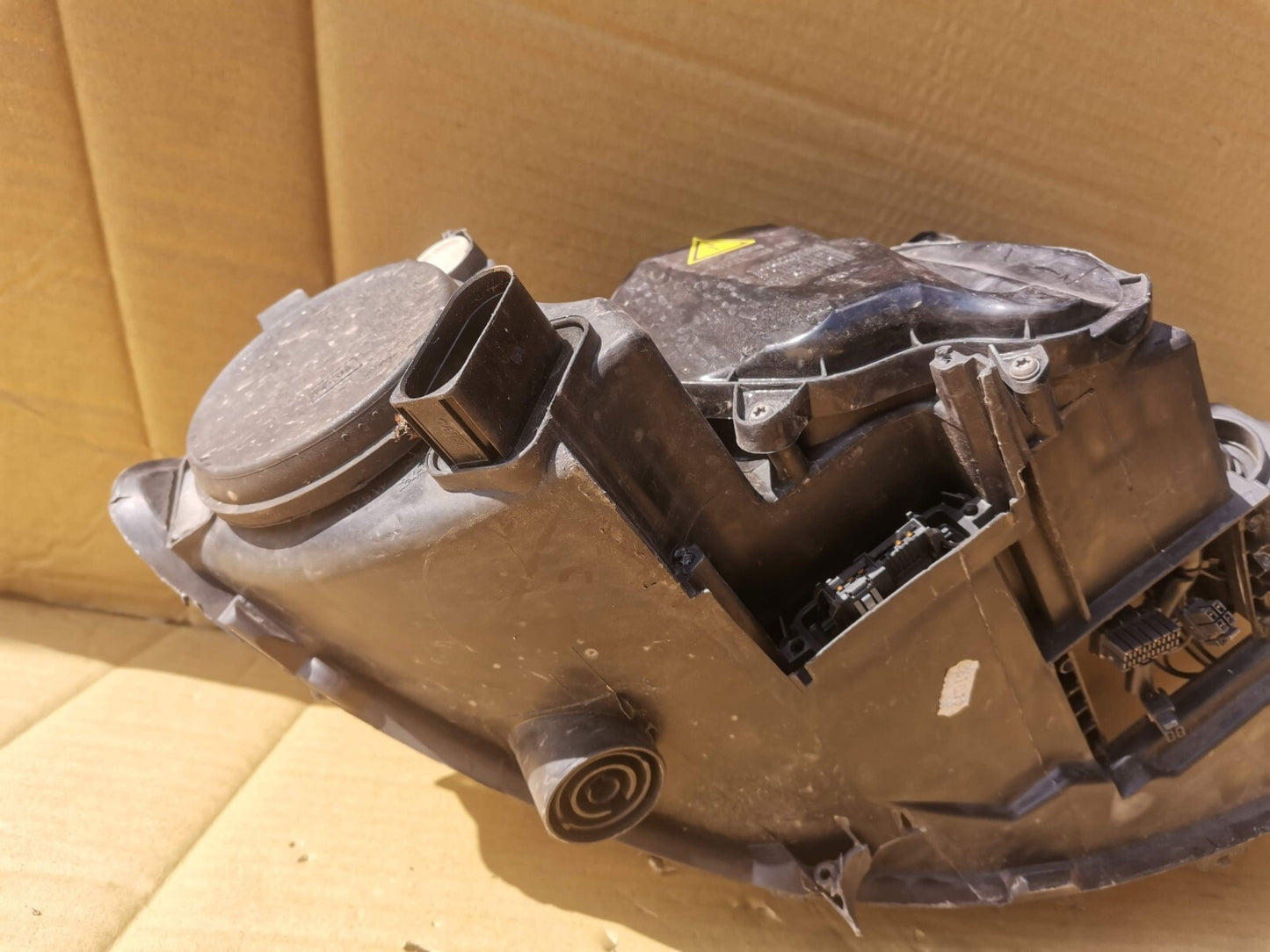 SEAT Leon Xenon Facelift Headlight Lamp Passenger Near Side 5P29941007d sele57