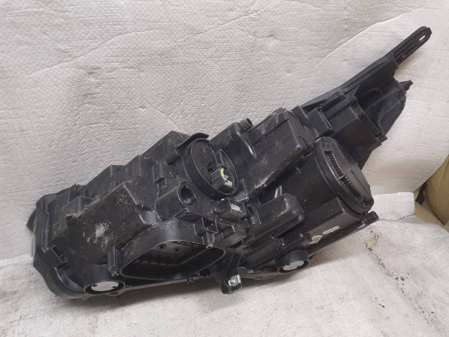 VAUXHALL CROSSLAND 2017-2021 DRIVER SIDE LED HEADLIGHT 39153541 vxcr29r