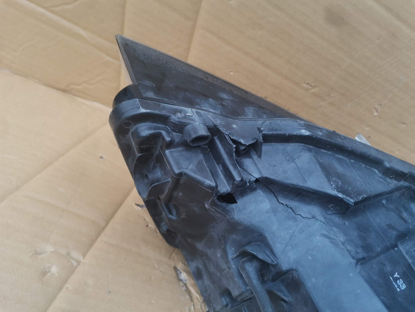 Volkswagen Touareg II 2016 Left front headlight headlamp 7P2941751A vwta107