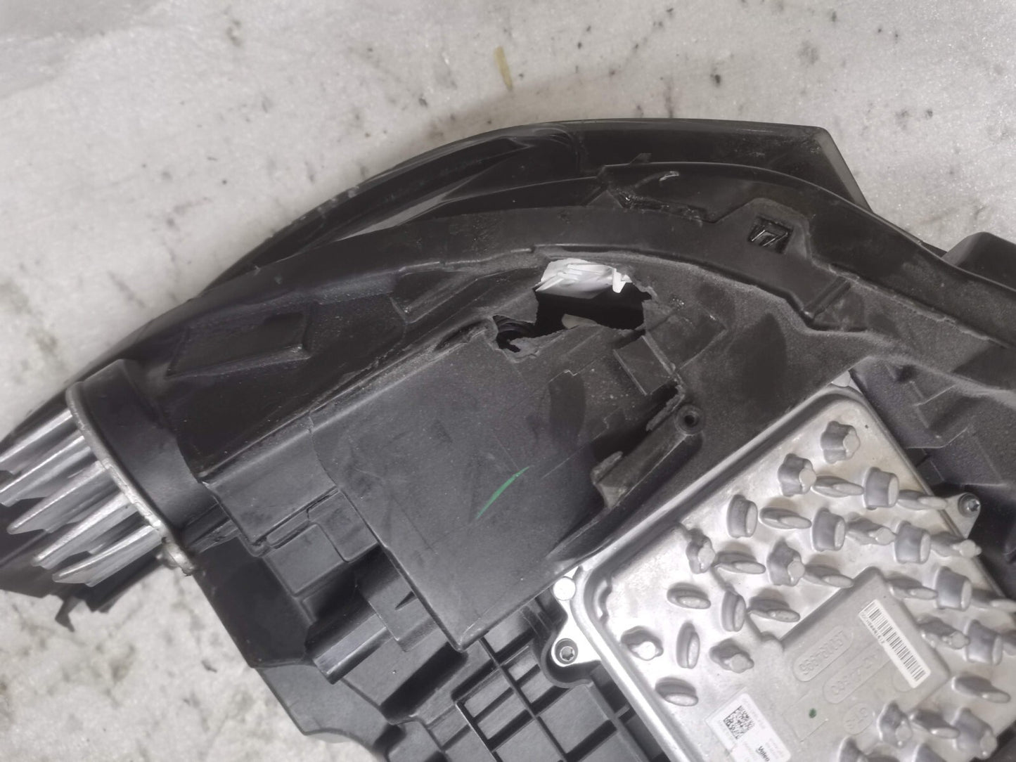 VAUXHALL CORSA F LUX OS Drivers Right Front LED Headlight Headlamp 98294633 vx78