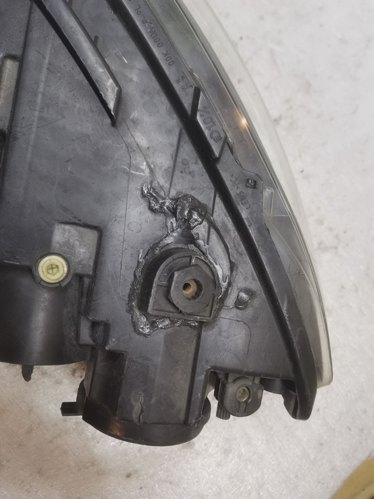 VOLKSWAGEN SCIROCCO O/S Drivers Right Front Headlight Headlamp 1K8941006R vw125