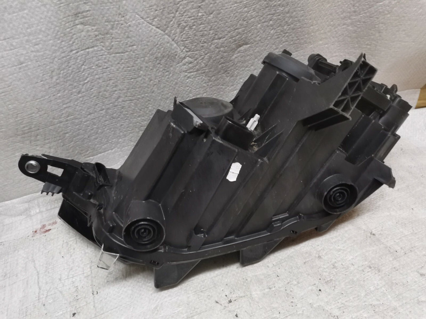 Volkswagen T-ROC Headlight Drivers Side Offside 2GA941006C VWTR46