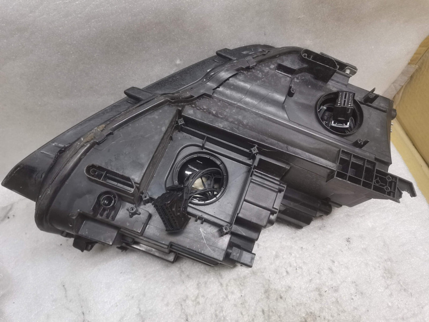 VOLKSWAGEN TIGUAN NS XENON LED HEADLIGHT 5NC941081A vwti119