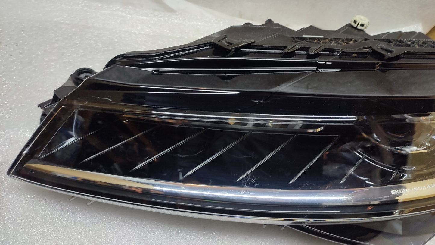 SKODA SUPERB LED HEADLAMP LEFT  FACELIFT MK3  2019-2023 3V2941015D sk93