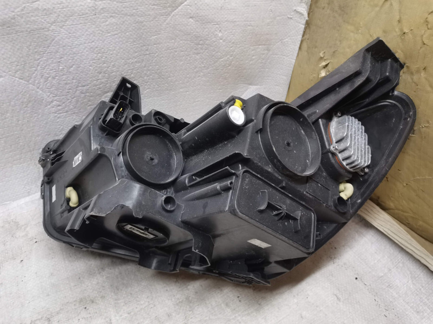 VAUXHALL GRANDLAND X LED DRIVER HEADLIGHT yp00162780 2016+ vagx26