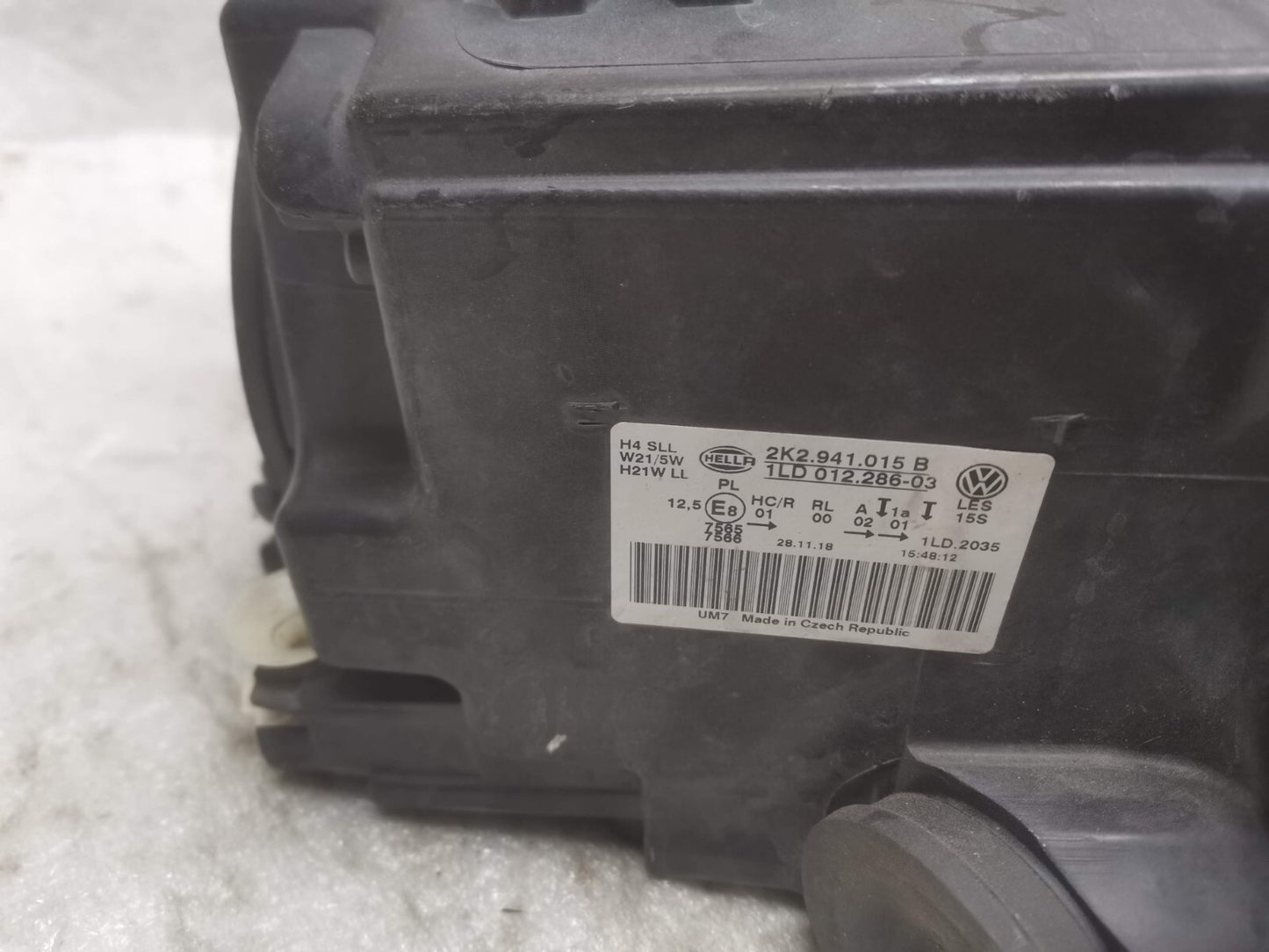 VOLKSWAGEN CADDY MK3 2015 TO 2020 PASSENGER SIDE HEADLIGHT 2K2941015B VWCA131