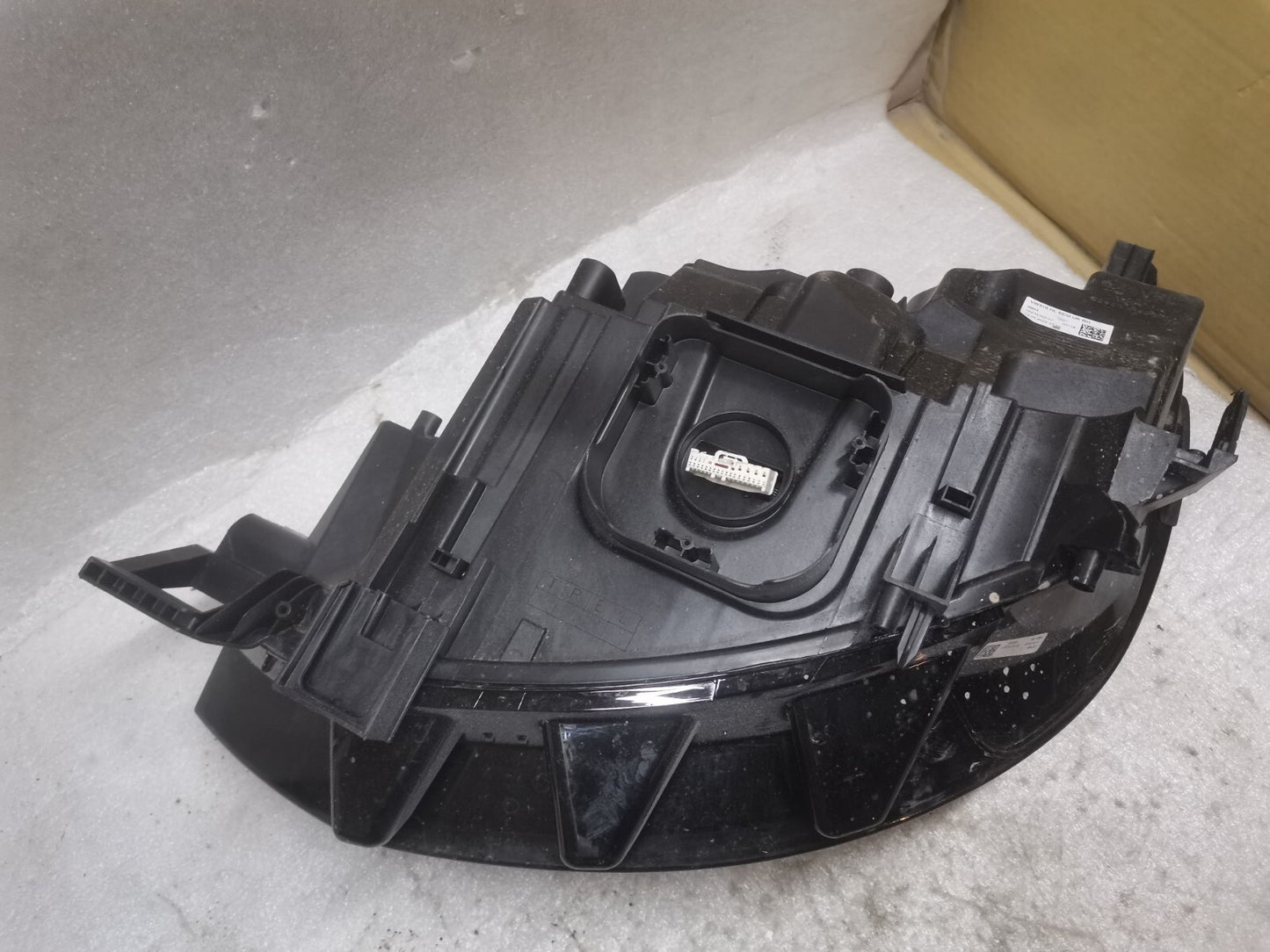 VOLKSWAGEN ID.4 ID4 2020-2022 FRONT RIGHT DRIVER SIDE HEADLIGHT HEADLAMP vw119