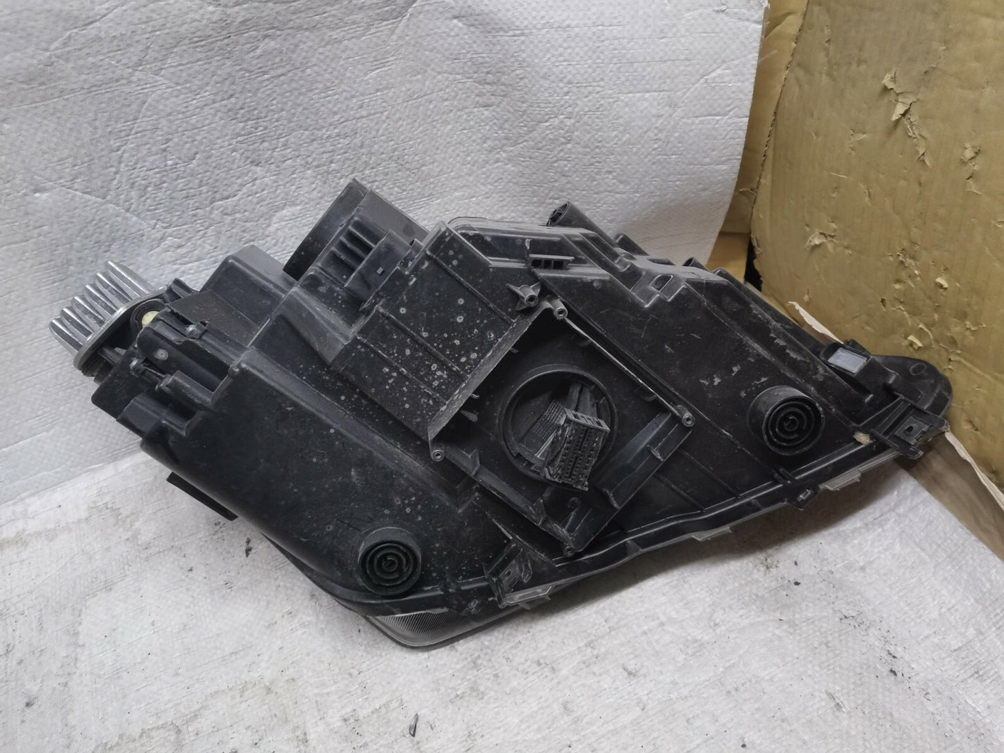 SEAT ATECA 2017+ GENUINE PASSENGER SIDE XENON HEADLIGHT 577941007A seat41