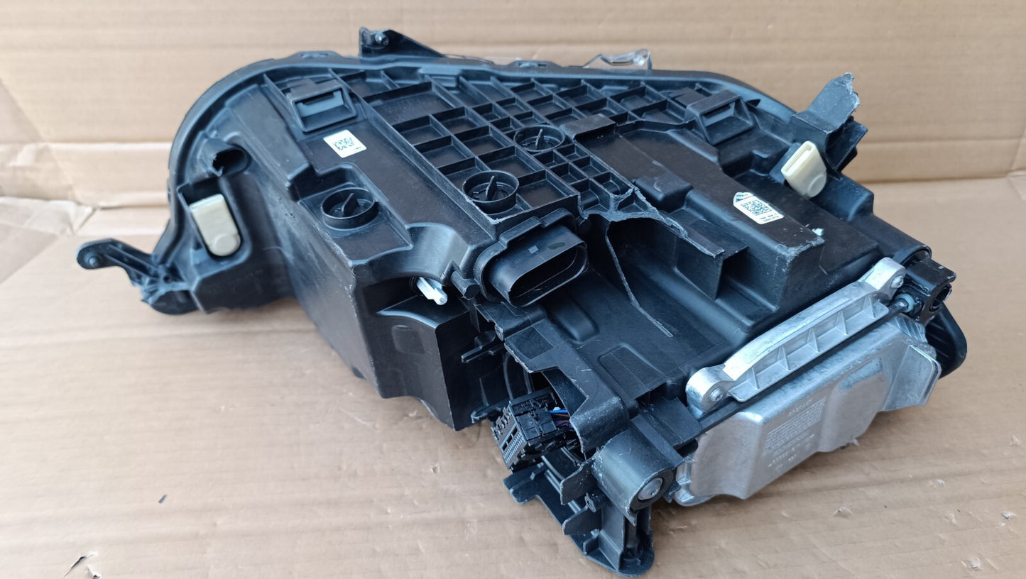 VOLKSWAGEN T-ROC 2017 PASSENGERSIDE HEADLIGHT P/N 2GA941035AN vw184