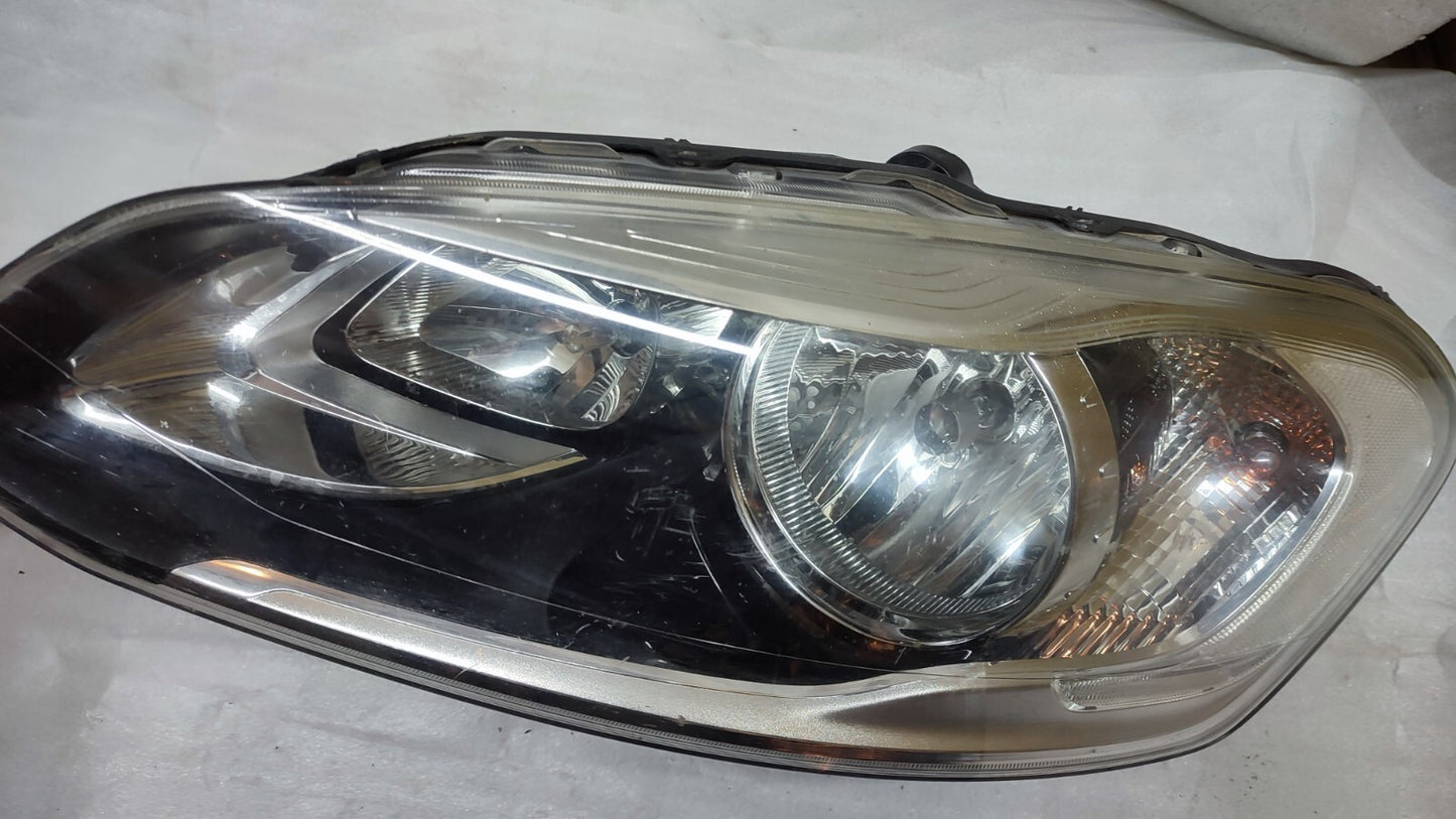 Volvo XC60 2015 Left headlight headlamp halogen 31420267 vo6063