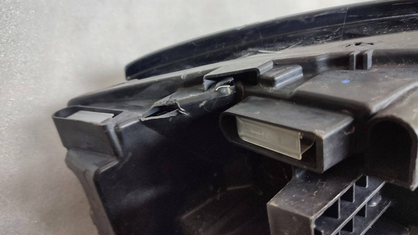 SKODA SCALA 2019-2022 GENUINE RIGHT DRIVER SIDE HEADLIGHT 657941020 sk83