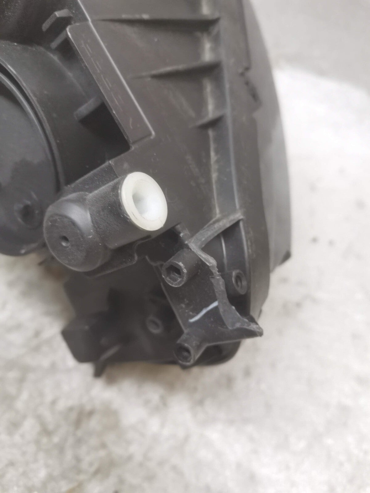 FIAT ABARTH 500 ELECTRIC 2020-23 FRONT HEADLIGHT T2-21 00521400250 fia6