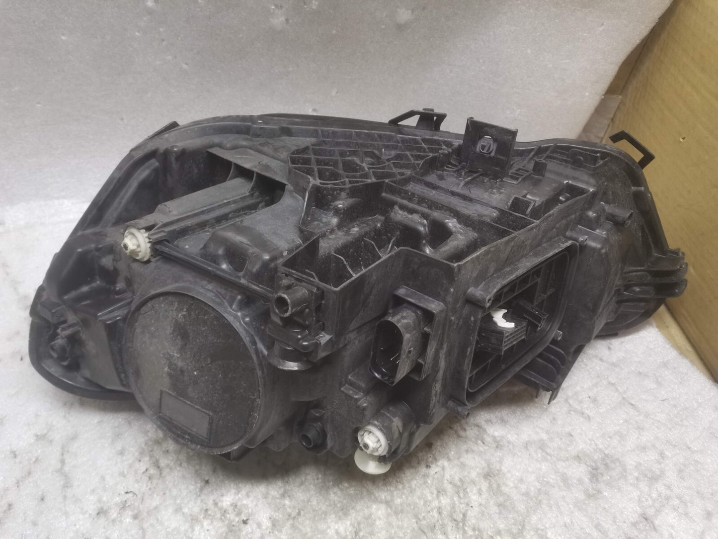 MERCEDES-BENZ CLA 2019-22 FRONT RIGHT DRIVER SIDE HEADLIGHT A1189062800 m11863