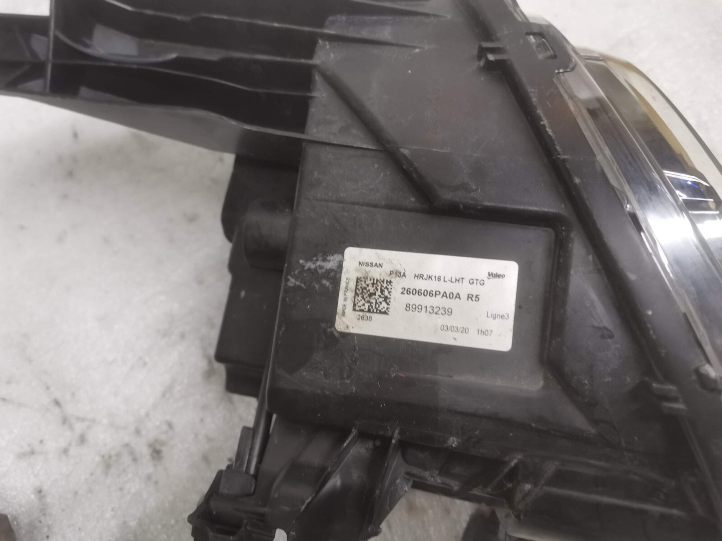 NISSAN JUKE F16 19-ON FRONT LEFT SIDE COMPLETE LED HEADLIGHT 260606PA0A niju14