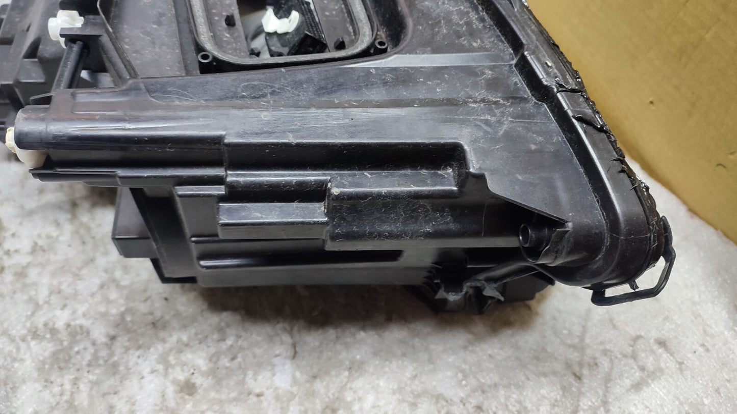 MERCEDES E CLASS W213 LED DRIVER SIDE HEADLIGHT GENUINE 2021-23 A2139067809 m61