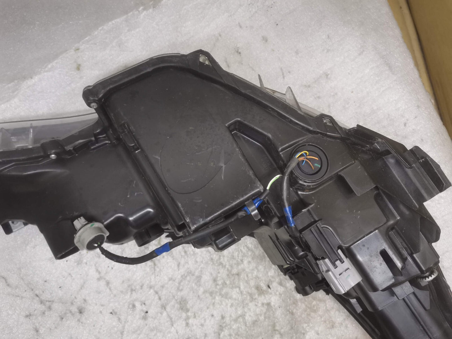 TOYOTA C-HR 2021 Genuine Left Nearside Headlight Headlamp 81150-F4190-00 to15