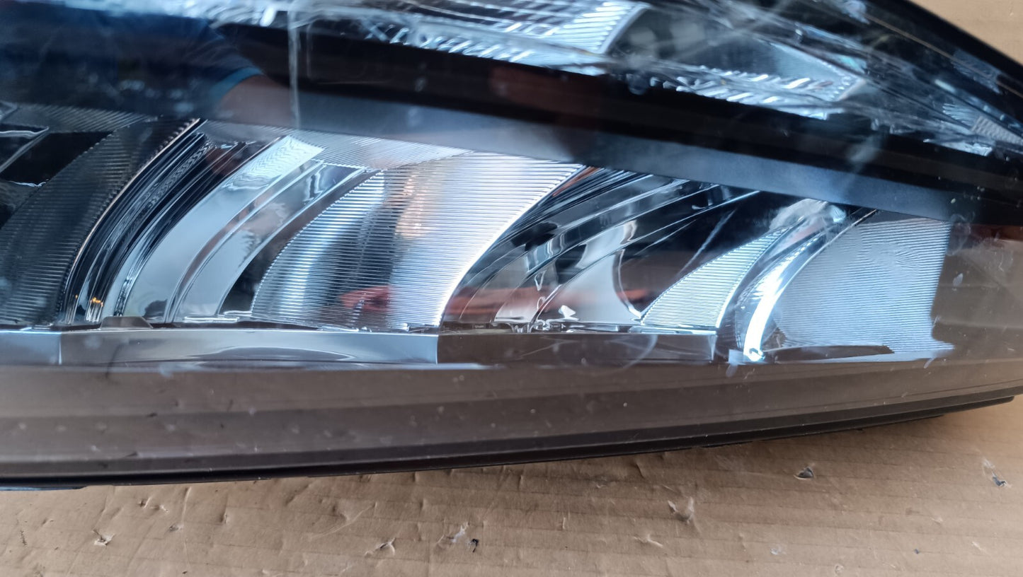 Skoda Fabia Mk4 5 Door 2025+ Headlight passenger Side SK100