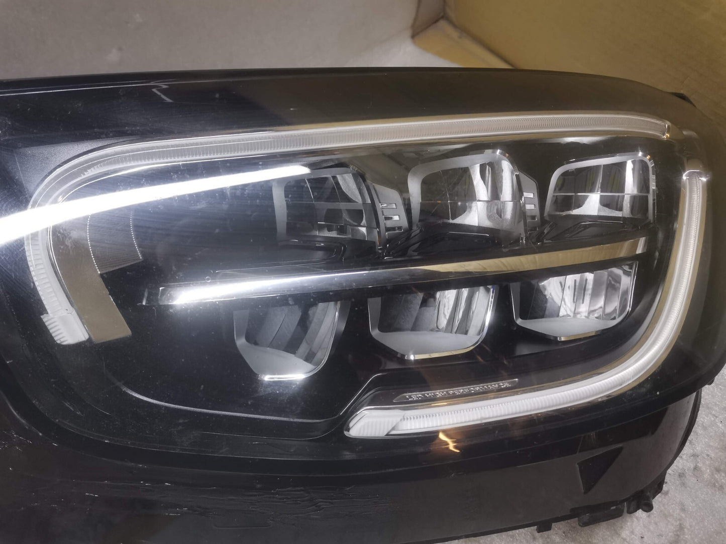 MERCEDES GLC W253 X253 PASSENGER SIDE HEADLIGHT 2019-21 A2539067101 m25349