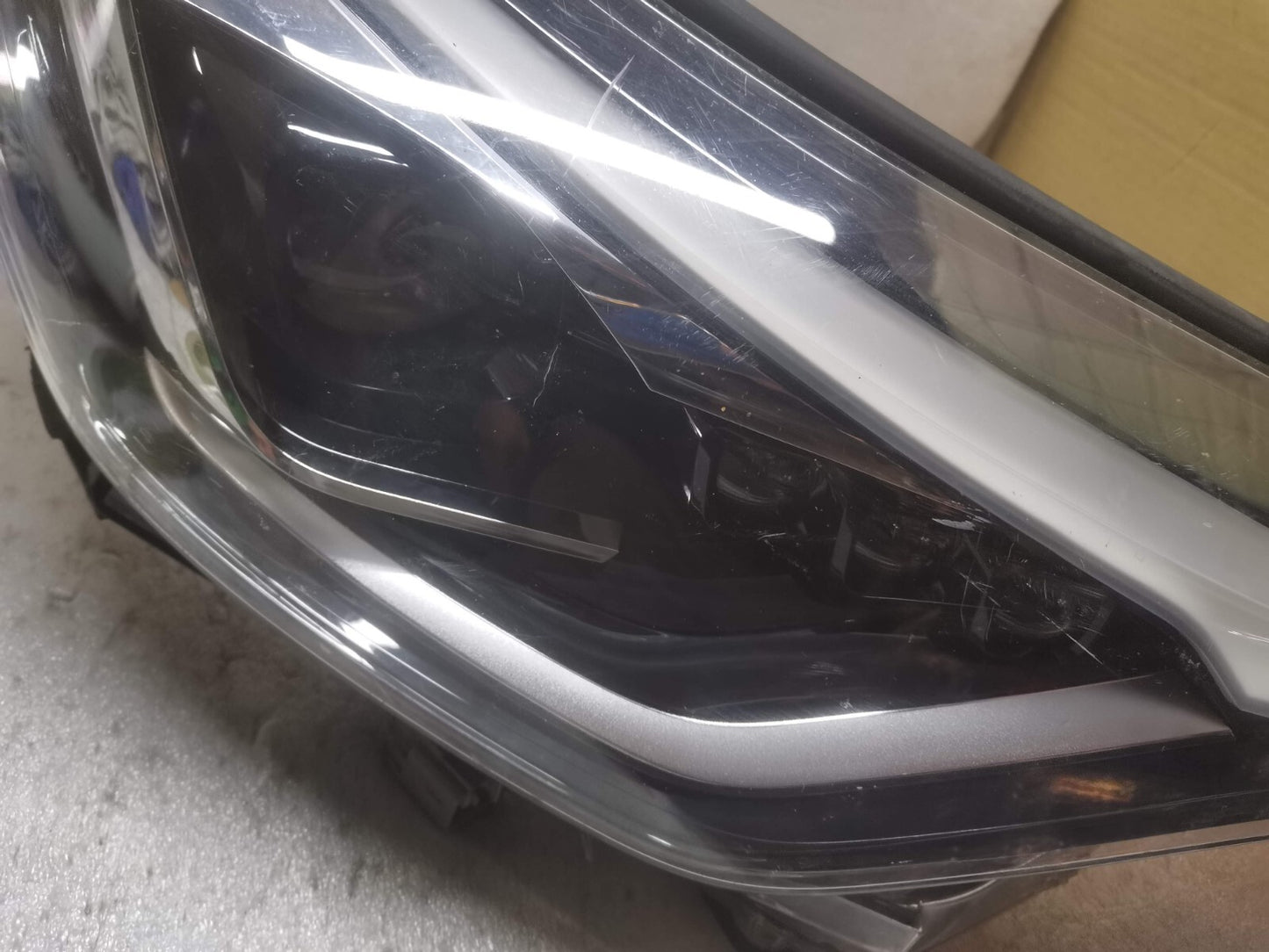 TOYOTA C-HR CHR 2021 2022 DRIVERS LED O/S HEADLIGHT 81150-F4290-00 to16