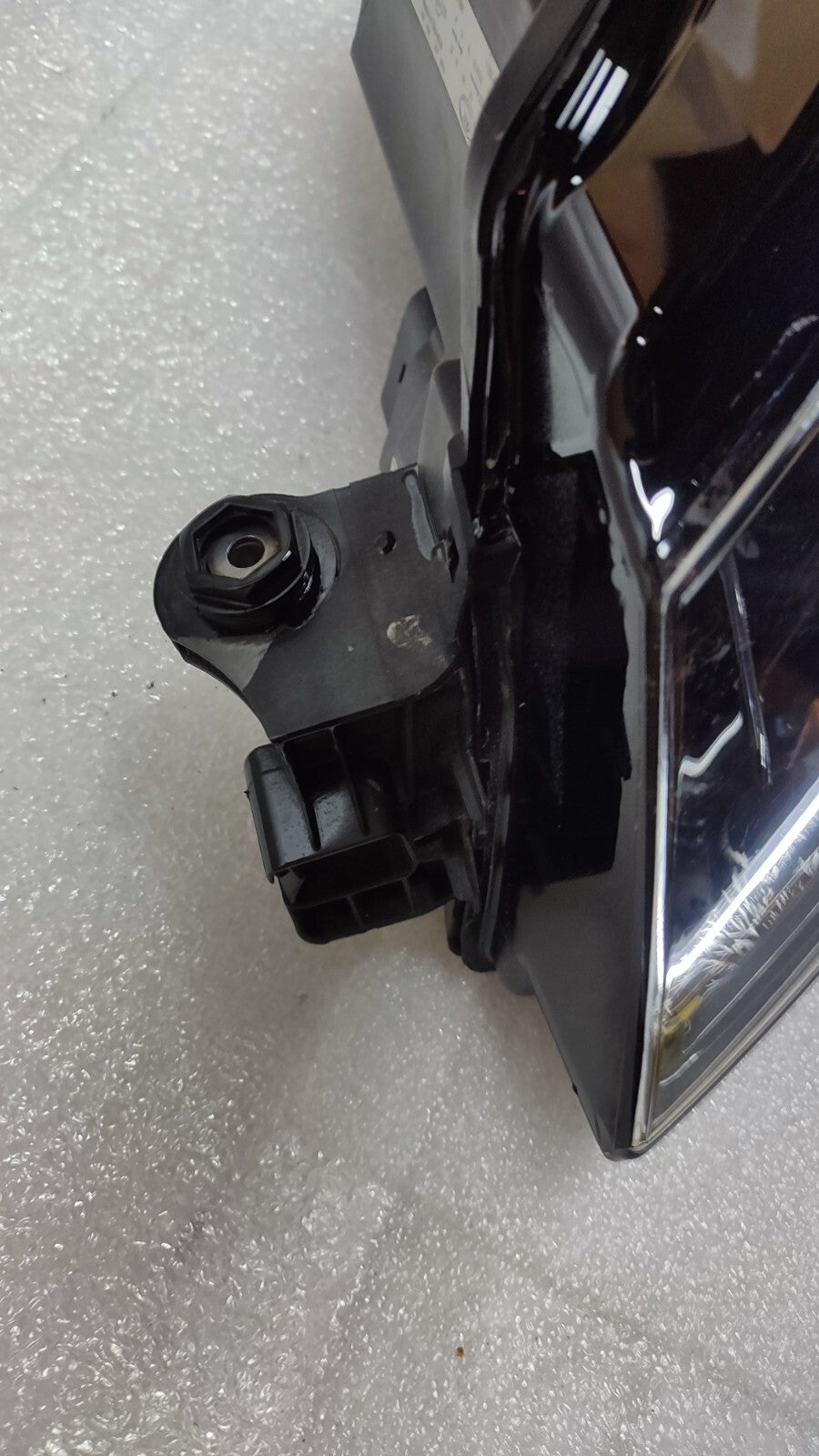 SKODA SUPERB LED HEADLAMP LEFT  FACELIFT MK3  2019-2023 3V2941015D sk93