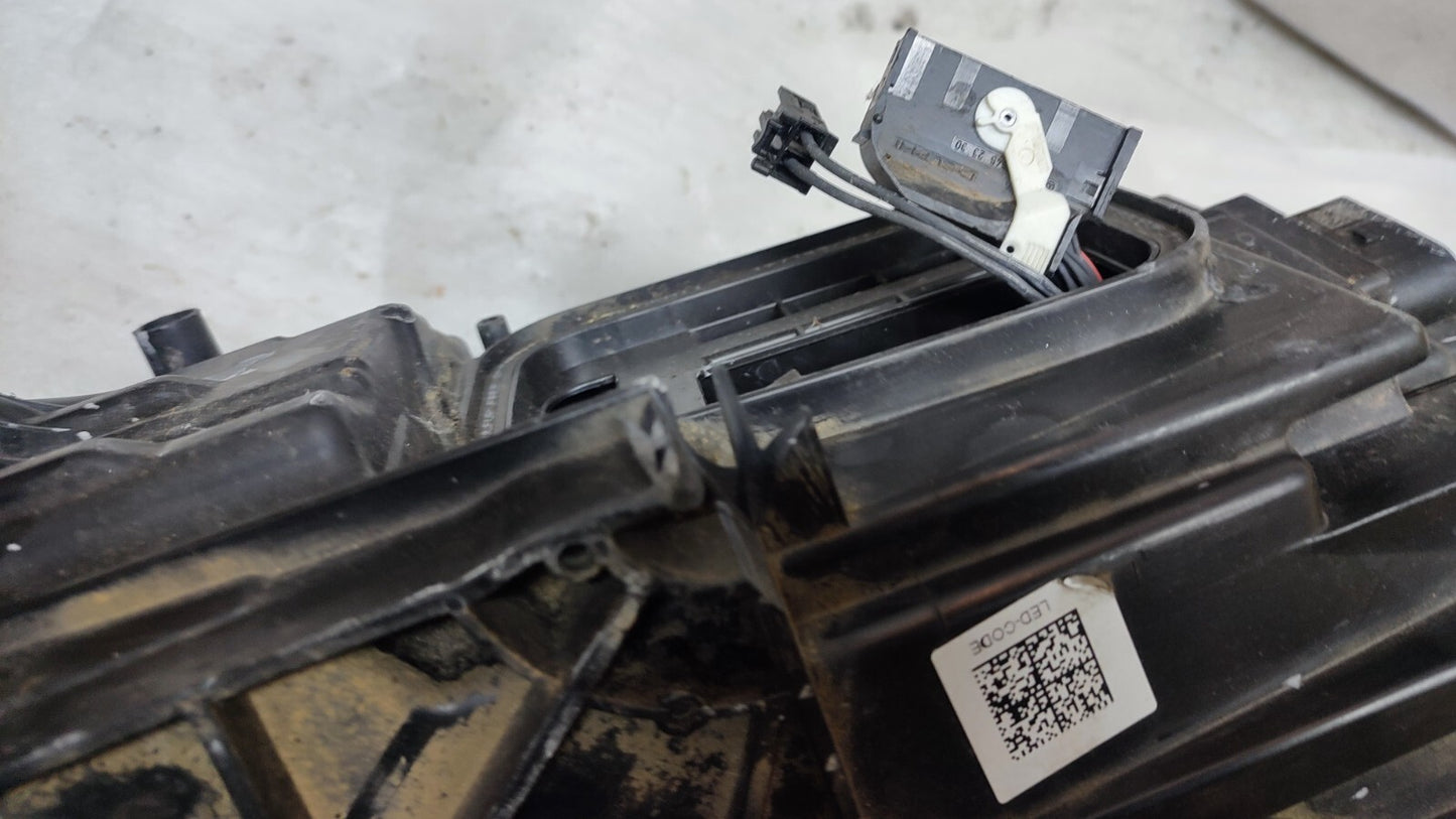 MERCEDES A CLASS W177 2018+ PASSENGERSIDE HEADLIGHT A1779063905 m17791