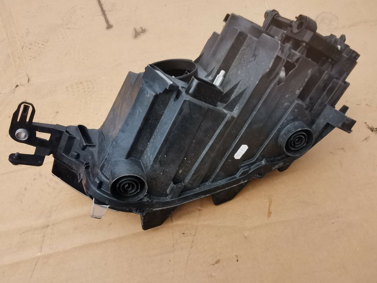 Volkswagen T-ROC Headlight Drivers Side Offside 2GA941006C VWTR34