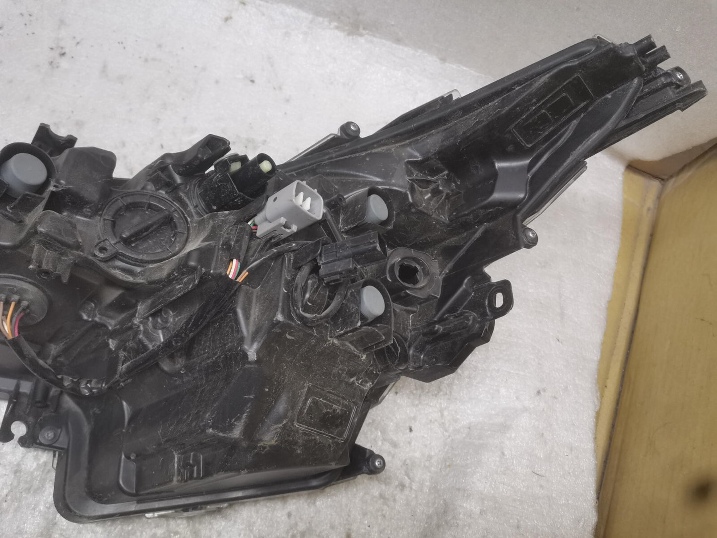 Toyota Corolla 2020 2021 RH Right LED usa Headlight OEM 81110-12L00 toco23