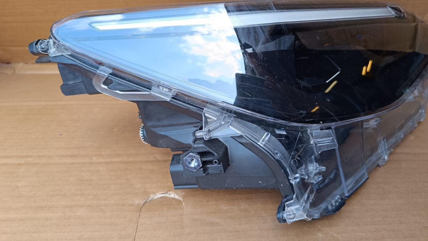 Toyota Yaris Cross 20-23 Headlight Led Driver Side Genuine Oem to58