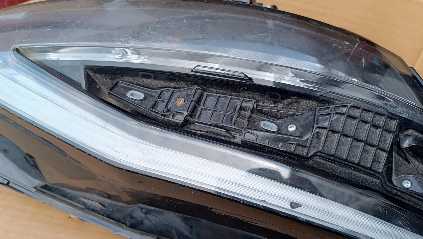 NISSAN QASHQAI J12 2021-2023 DRIVER SIDE LED HEADLIGHT GENUINE 100-8D02F ni61