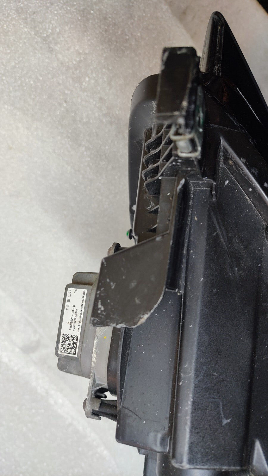 TESLA MODEL 3 DRIVERS SIDE RIGHT LED HEADLIGHT 1514953-00-D 2022 2023 t7