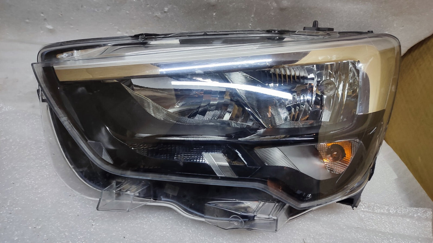 VAUXHALL COMBO 2017 TO 2020 PASSENGER SIDE HALOGEN HEADLIGHT 9816823880 vx104