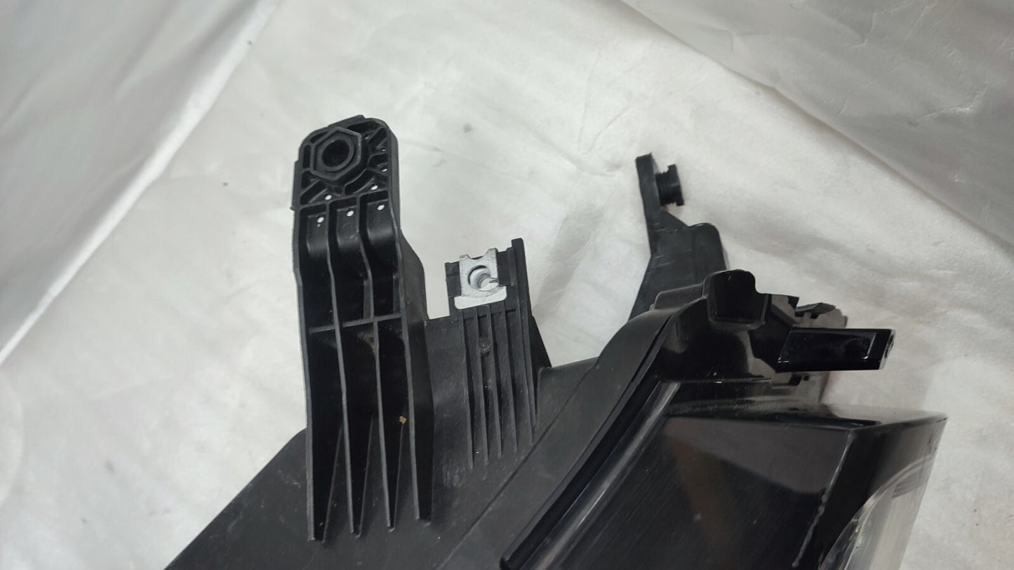 MG HS DRIVERS SIDE FACELIFT  RIGHT FULL LED HEADLIGHT 2022 2023 2024 MG27