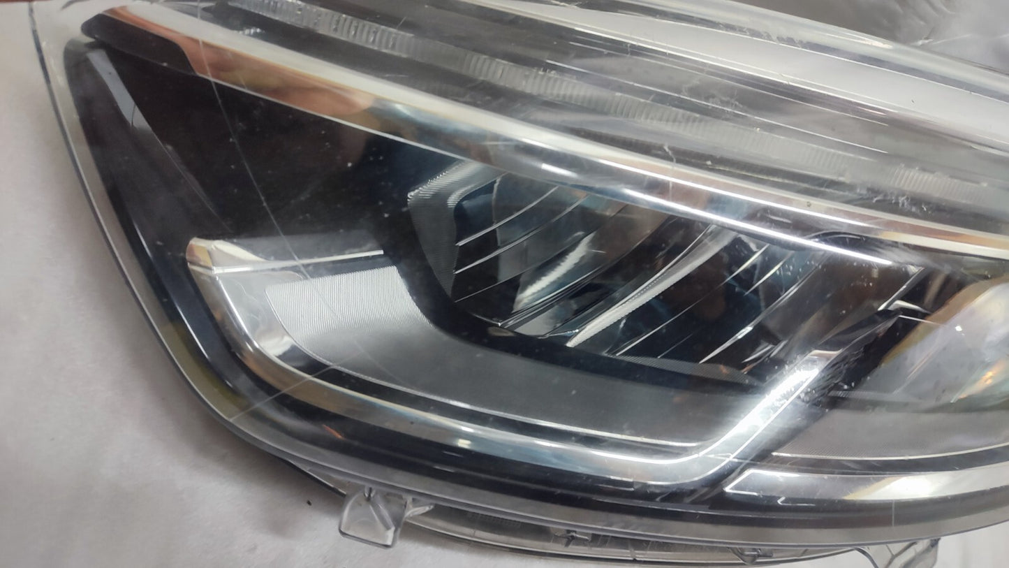 RENAULT CAPTUR GT LINE 2019 PASSENGERSIDE N/S LED HEADLIGHT  260604198R ren45