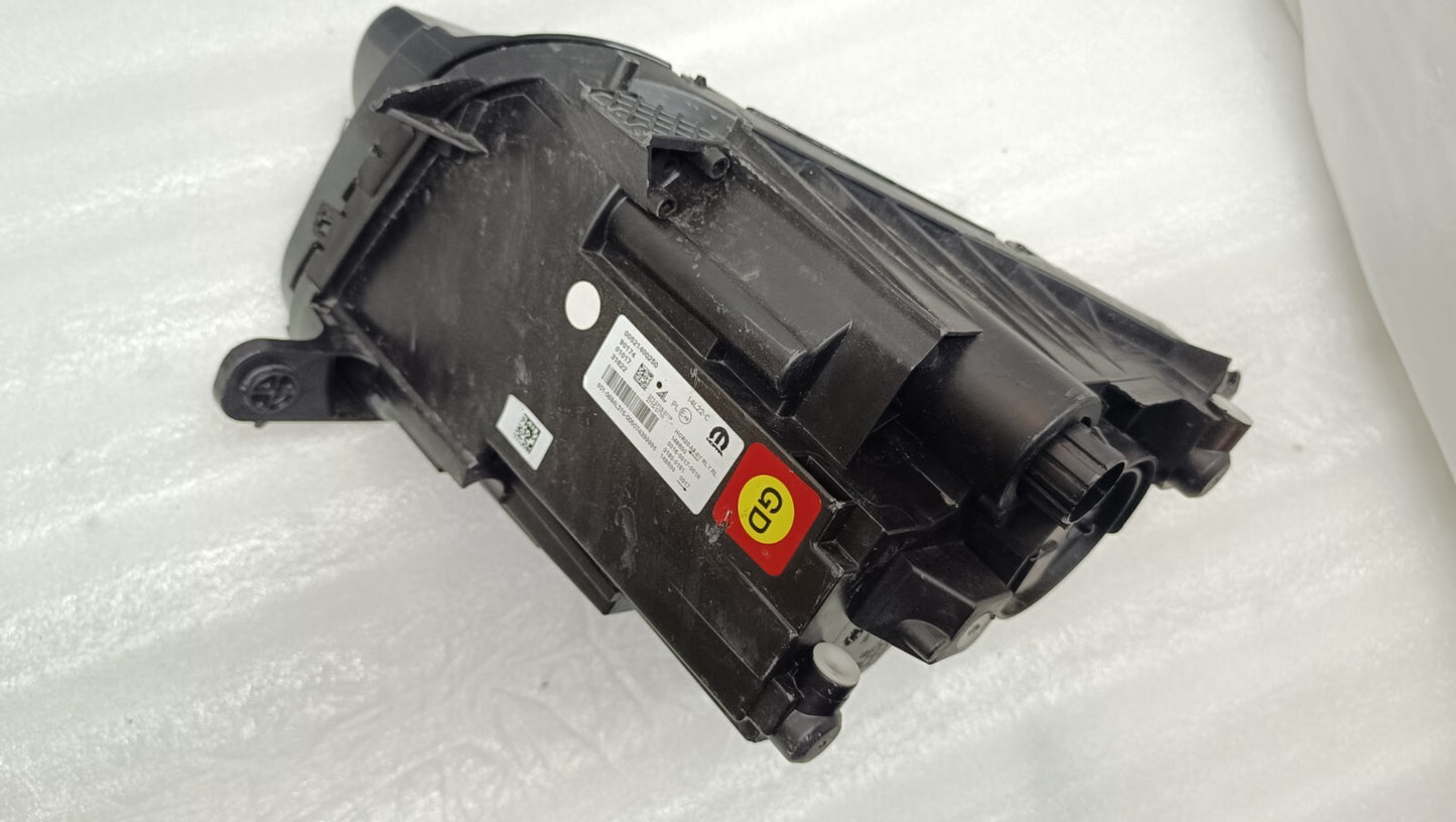 FIAT ABARTH 500 ELECTRIC 2020-23 FRONT HEADLIGHT T2-21 00521400250 fia11